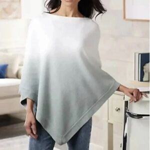 NWOT Barefoot Dreams CozyChic Ultra Lite Poncho in Ocean Breeze Ombre Waterfall
